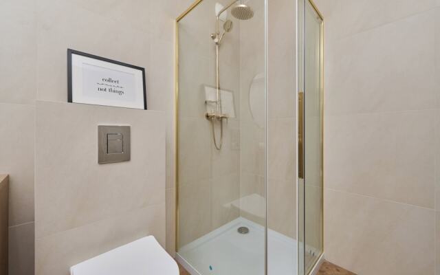 Wrocław Central Apartment by Renters