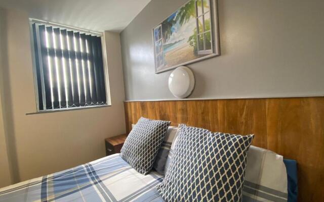 Seaside Suites Superior Apartments