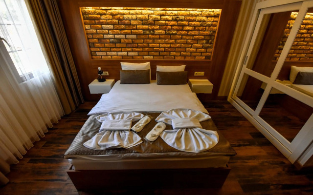 Serah Residence