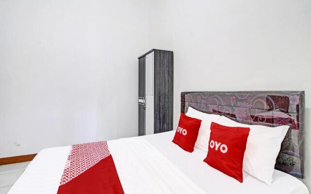 Capital O 91690 Moza Guest House
