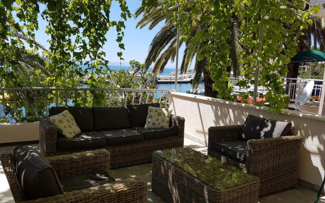 Magnificent Apartment Riva