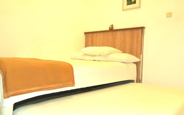 Cabin Hotel Bhayangkara