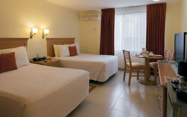 Araiza Palmira Hotel