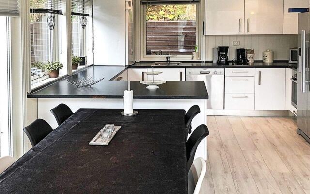 10 Person Holiday Home in Lyngdal-by Traum