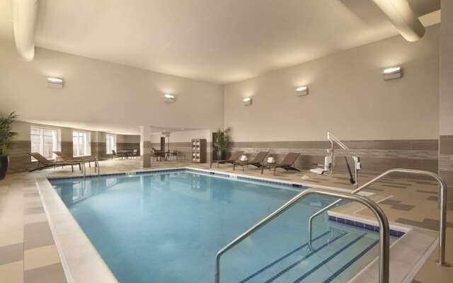 Hyatt Place Chicago/O'Hare Airport
