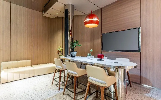 Holiday Inn Express Shanghai Changyang Road by IHG