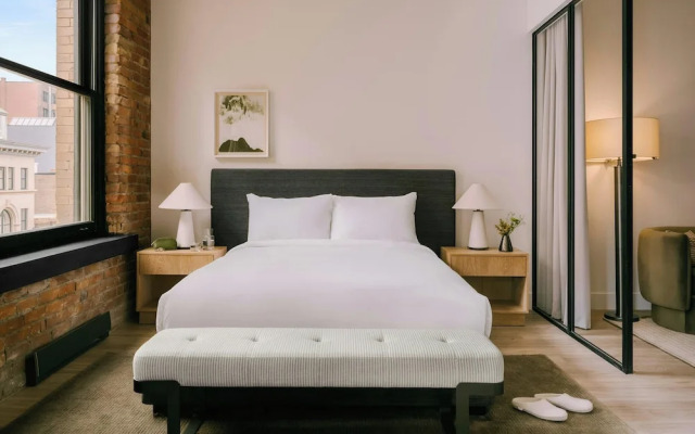 Sonder by Marriott Bonvoy Apollon Apartments Old Montreal