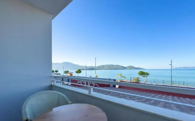 Cloud 9 Rooms