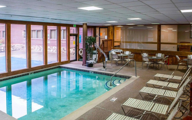 Quality Inn & Suites Goshen