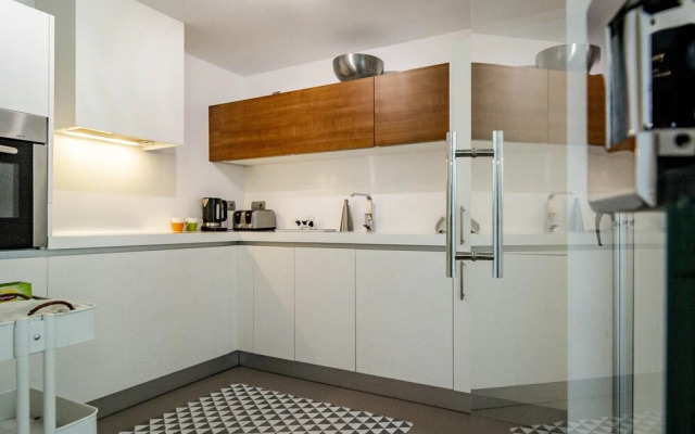 LAB5- Modern3 bedroom penthouse San Pedro