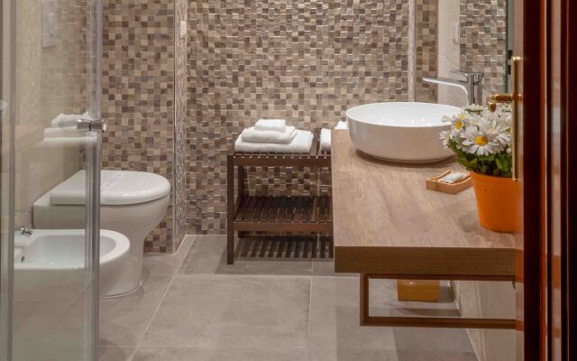 Melo Accommodations