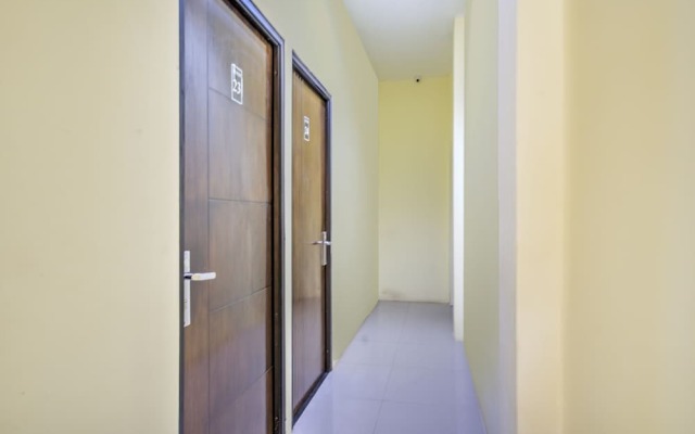 Oyo 2509 Central District Residence