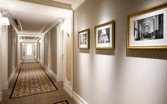 Takarazuka Hotel