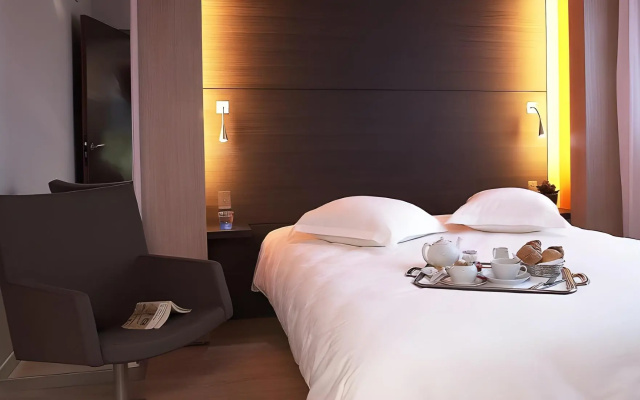 Hôtel Oceania Nantes Aéroport - Image 3