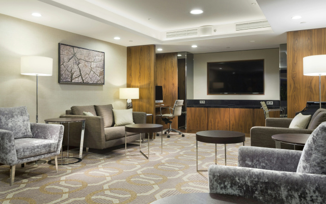 DoubleTree By Hilton Hotel & Conference Centre Warsaw - Image 4