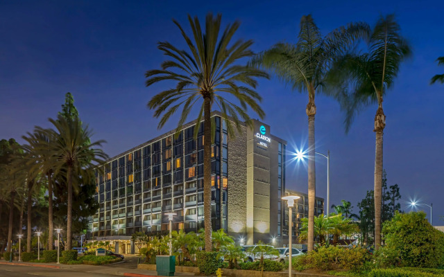 Clarion Hotel Anaheim Resort