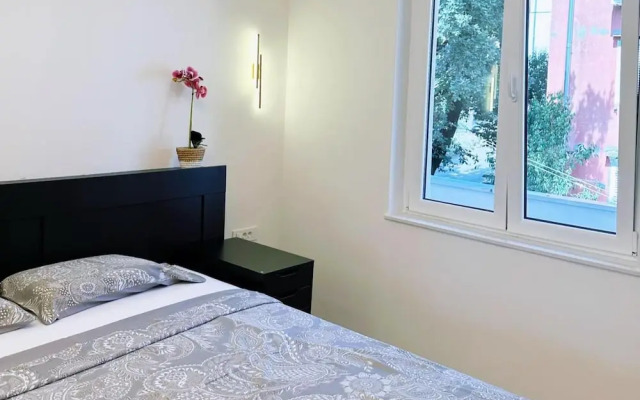 Sea View Apartment Rijeka-free Parking-6 People