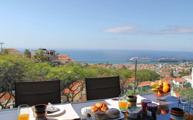 Skylounge by Our Madeira