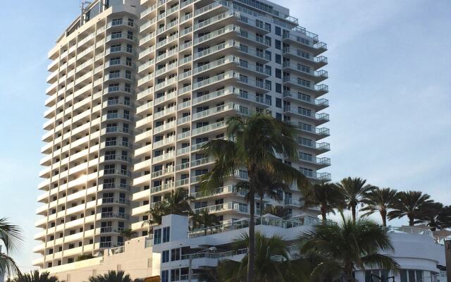 Private Residences at Q Club