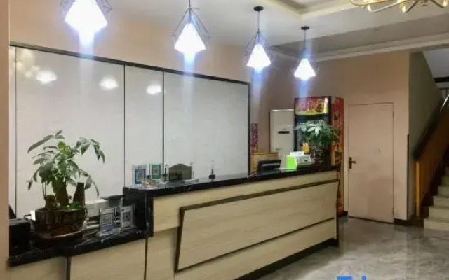 Ruijing Youxuan Hotel (Hefei Linhu Community)