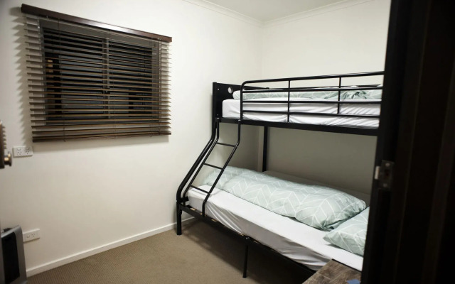 Amber Lodge Mt Buller - Hostel