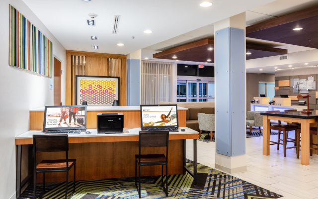 Holiday Inn Express Calhoun South by IHG