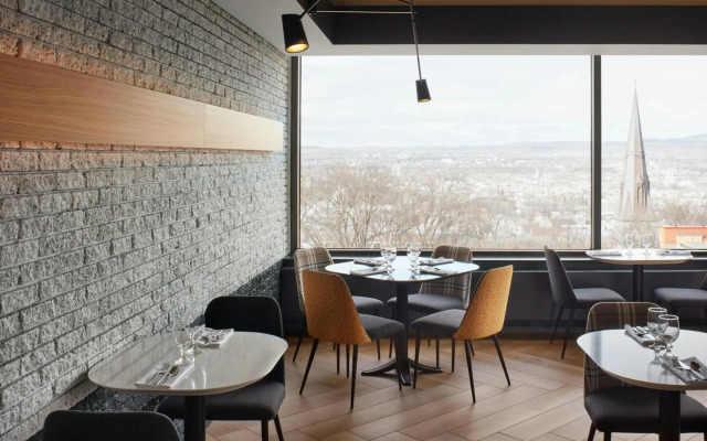 Delta Hotels by Marriott Quebec