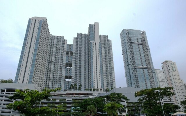 Homey And Well Furnished 2Br At Anderson Supermall Mansion Apartement