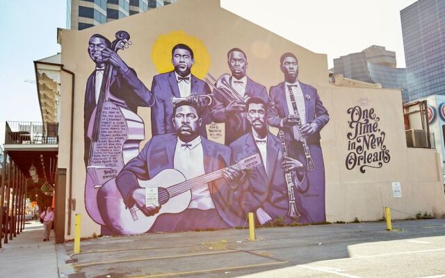 Sonder by Marriott Bonvoy The Louie Apartments CBD