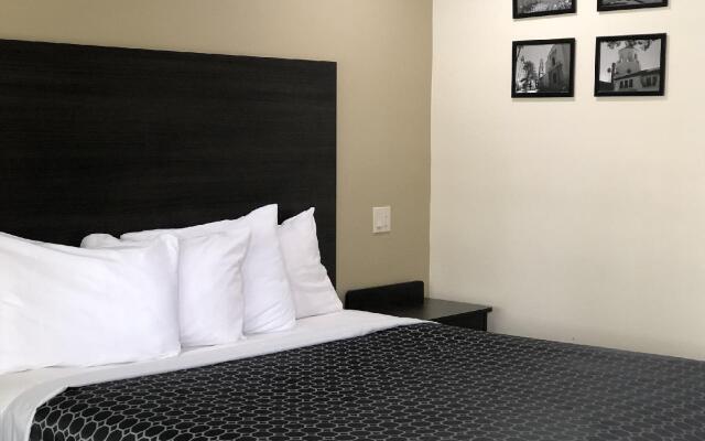 Simply Home Inn & Suites