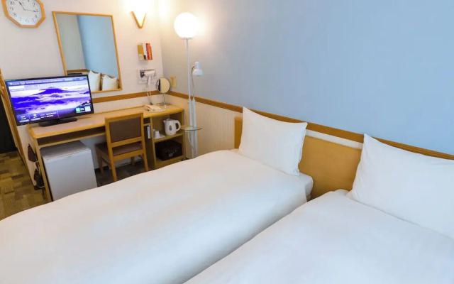 Toyoko Inn Tokyo-eki Shin-ohashi Mae