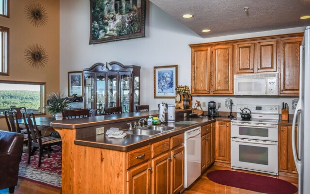 Overlook 3 Bedroom Townhome #1B