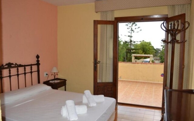 Villa - 3 Bedrooms with Pool - 104988
