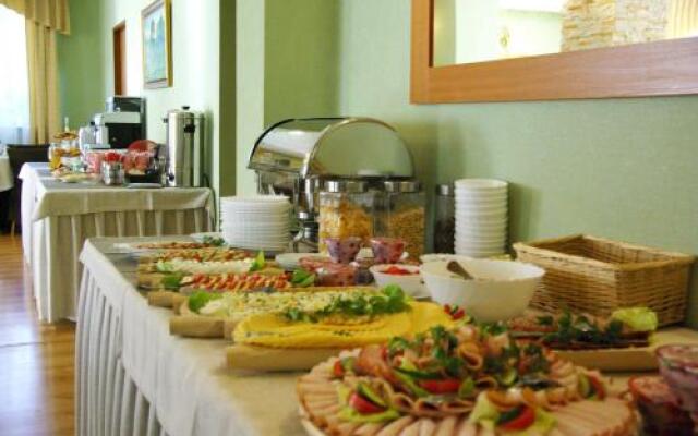 Hotel Henryk