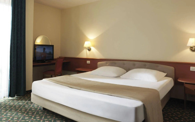 Hotel Maestoso