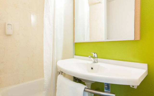 B&B HOTEL Bordeaux Lac/Bruges