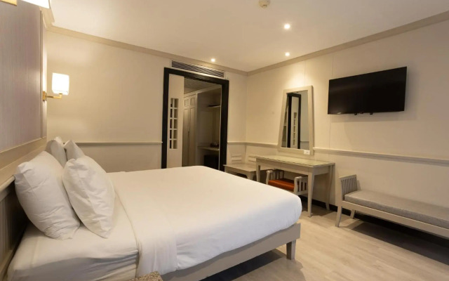 Pinnacle Grand Jomtien Resort and Beach Club