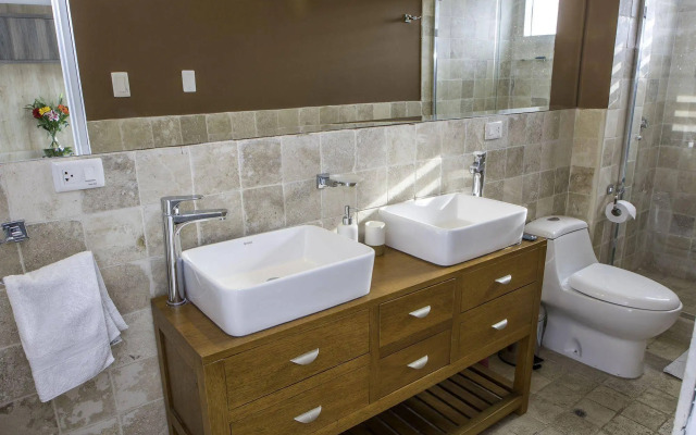 Terra Nostra Suites