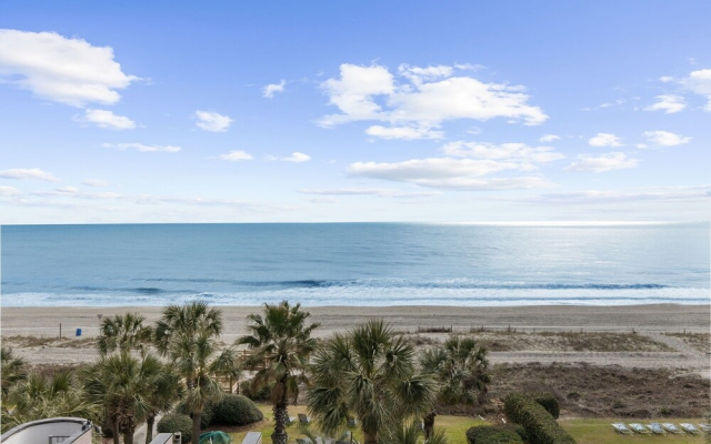 Newly Renovated Oceanfront 1BR Condo