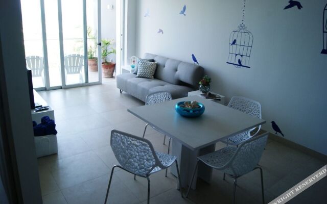 2BR Apartment Malecon Las Americas by TA