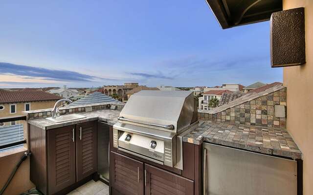 Ocean Paradise by RedAwning