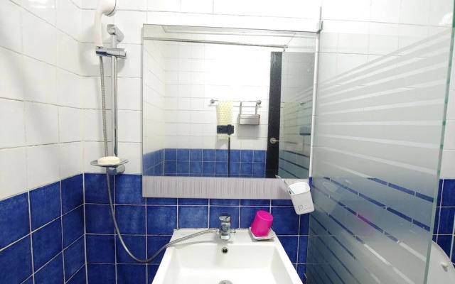 Jeju Halla and Tam Pension