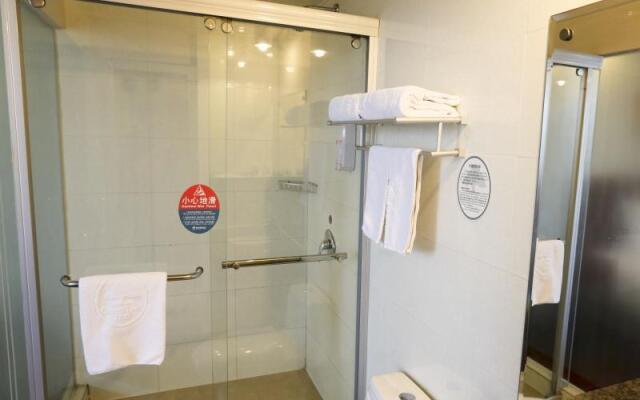 GreenTree Inn Zhenjiang Yidu Buiding