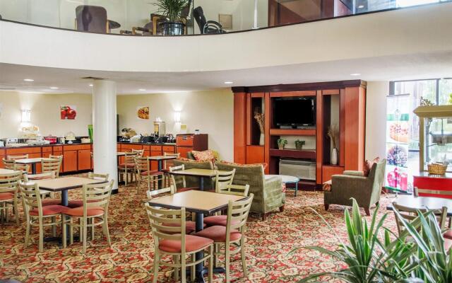 Quality Inn & Suites Miamisburg - Dayton South