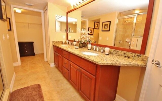 Oceanwalk 13-401 Apartment 3