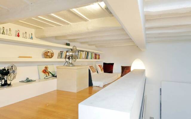Monti Bright Apartment