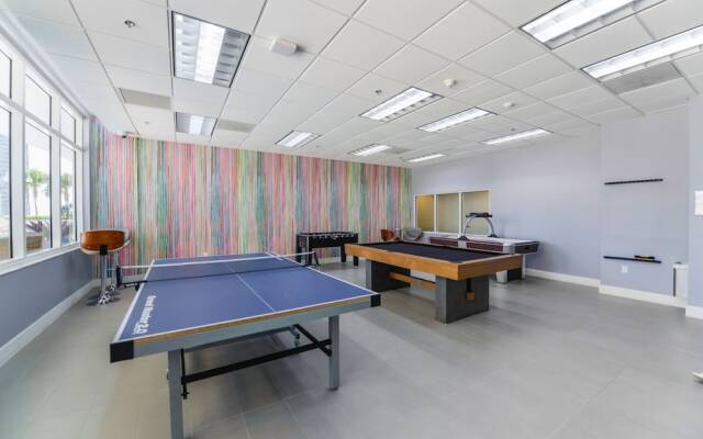 Wonderful 3BR Condo at Brickell