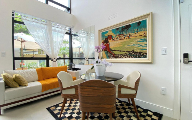 Aconchegante apartamento térreo na Praia de Mariscal