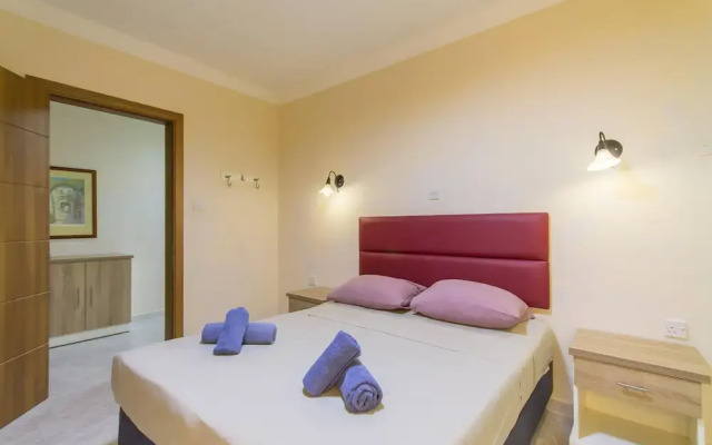 Merill Pool and Sea Charming Apart 2