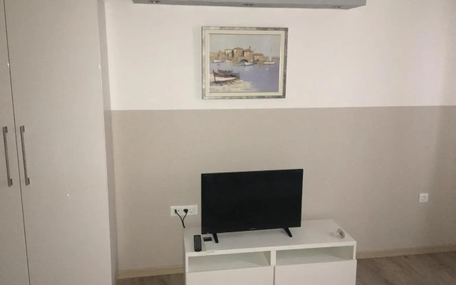 Studio apartman Dado
